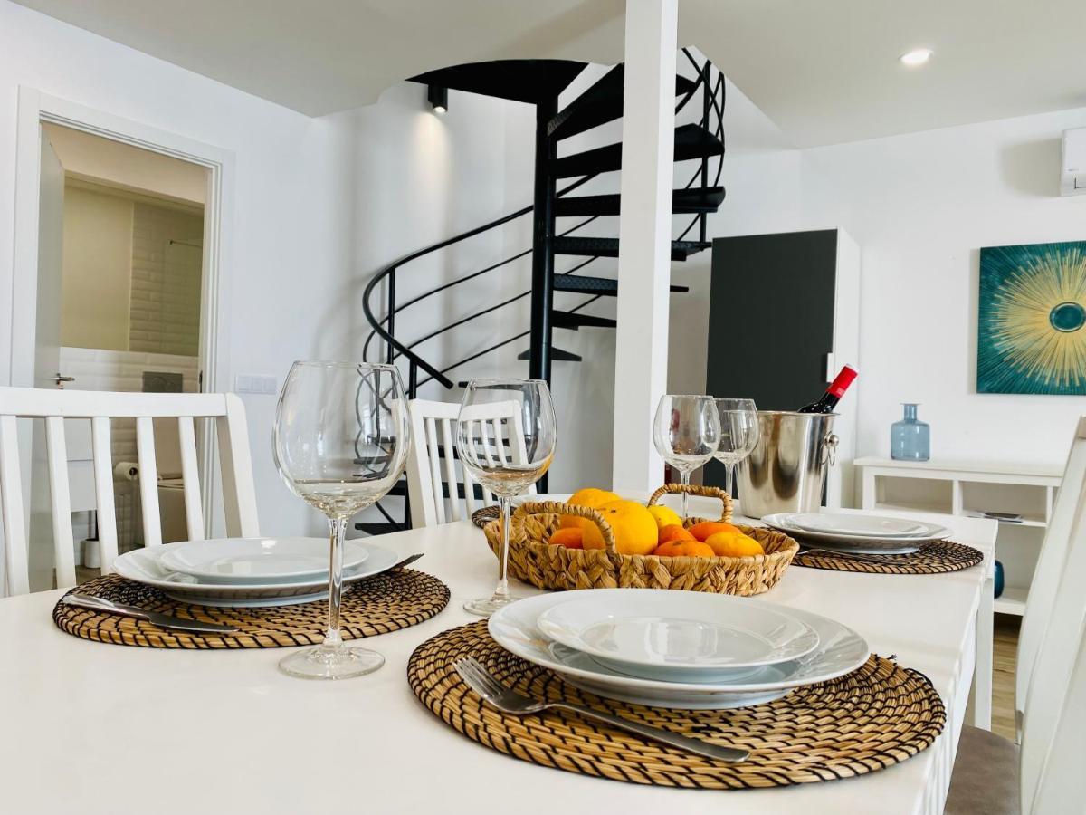 Tia Anica House I - Apartment With Terrace In Central Fuseta Beach Village Екстер'єр фото