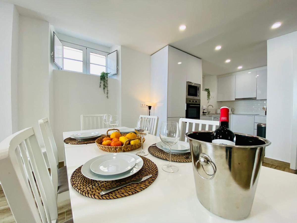 Tia Anica House I - Apartment With Terrace In Central Fuseta Beach Village Екстер'єр фото