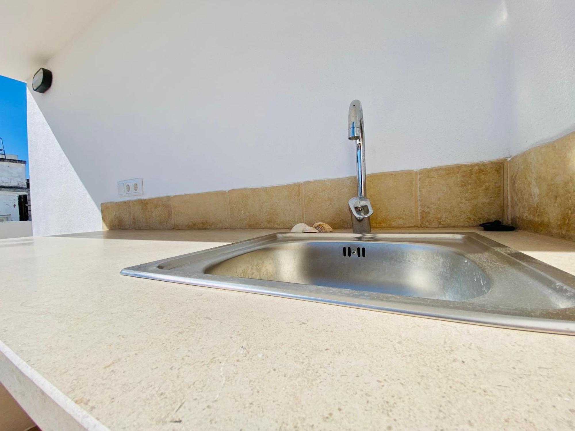 Tia Anica House I - Apartment With Terrace In Central Fuseta Beach Village Екстер'єр фото