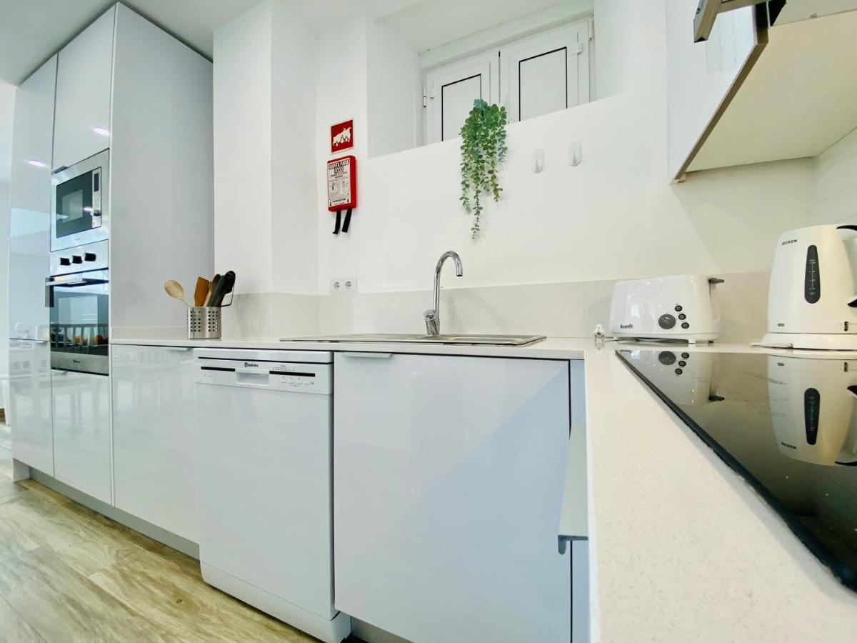 Tia Anica House I - Apartment With Terrace In Central Fuseta Beach Village Екстер'єр фото